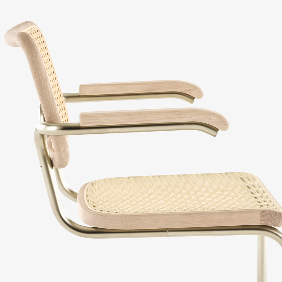 JS. THONET S 64 V NORDIC 04 | Eiche weiß pigmentiert | Nahaufnahme seitlich