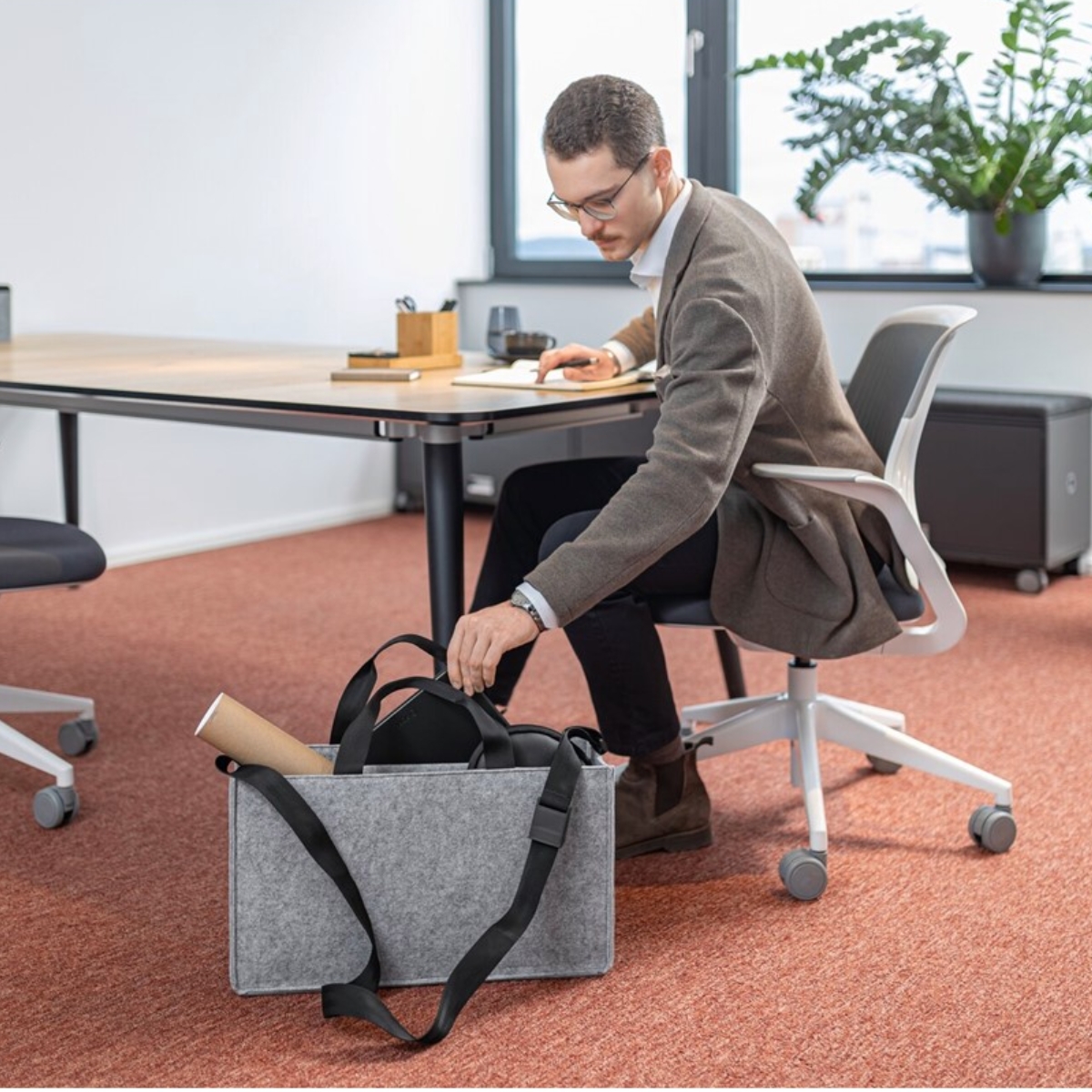 SIGEL Desk Sharing Bag Classic L Hellgrau (7)