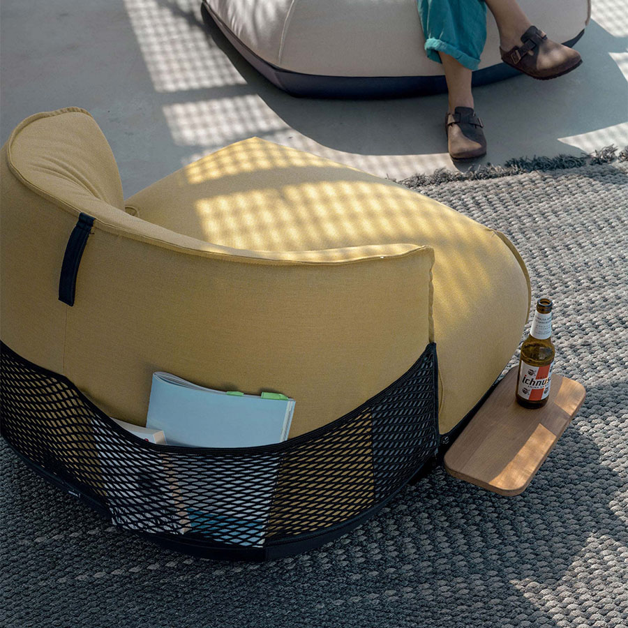 Kristalia BRIONI Outdoor Loungesessel groß auf Anfrage mit Netzrücken