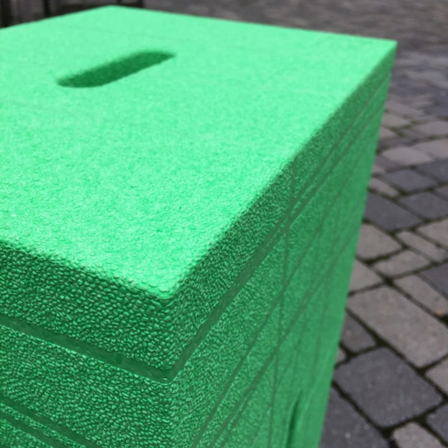 wp Xbrick Sitzwürfel Hocker multifunktionaler Baustein neongrün - Nahaufnahme