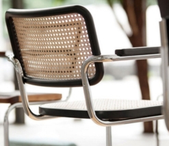 freischwinger