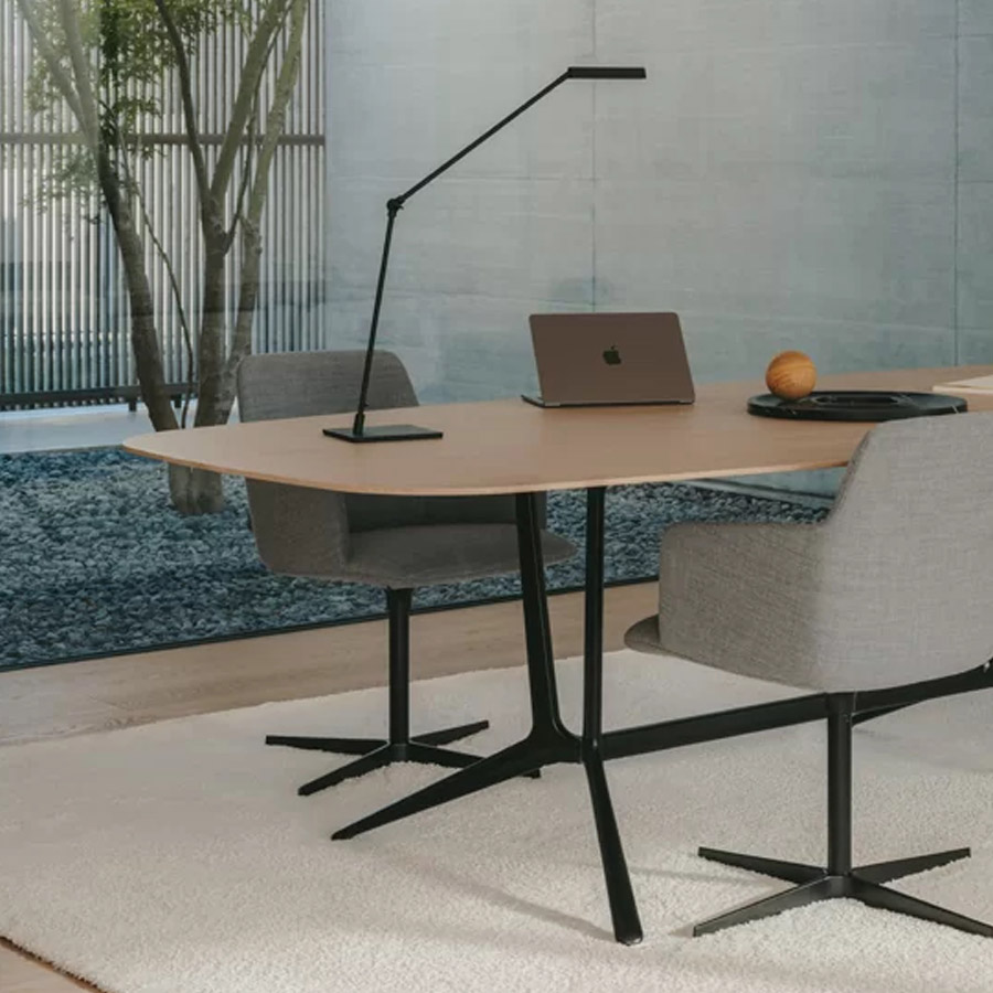 lapalma Trail Tisch Indoor | Eiche gebleicht | rechteckige Platte | Beispielbild