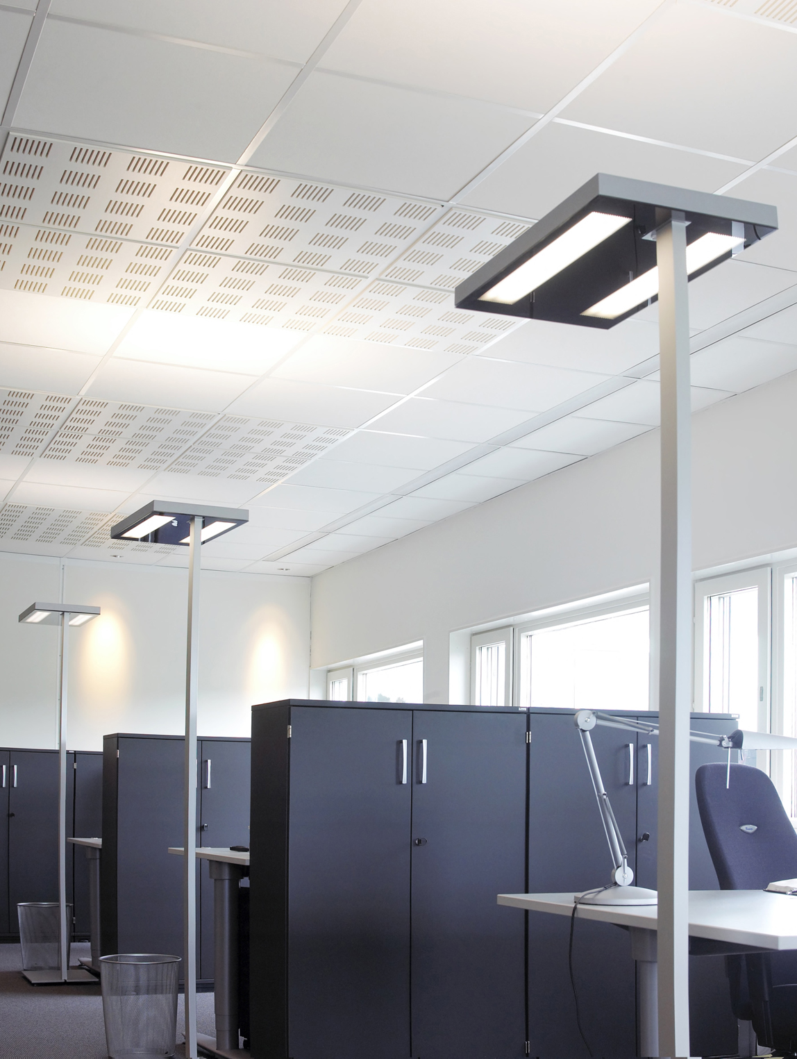 Glamox Free LED alugrau Beispiel