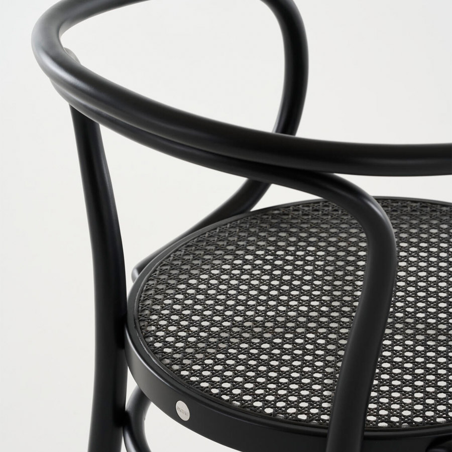 THONET 209 Bugholzarmlehnenstuhl Dark Melange | Rohrgeflecht-Sitz | Buche schwarz gebeizt