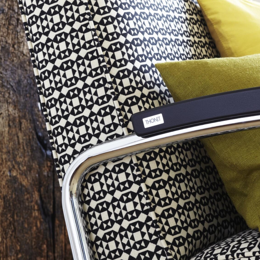 THONET S 411 Freischwinger Sessel mit Armlehnen | niedrige Rückenlehne | Leder schwarz