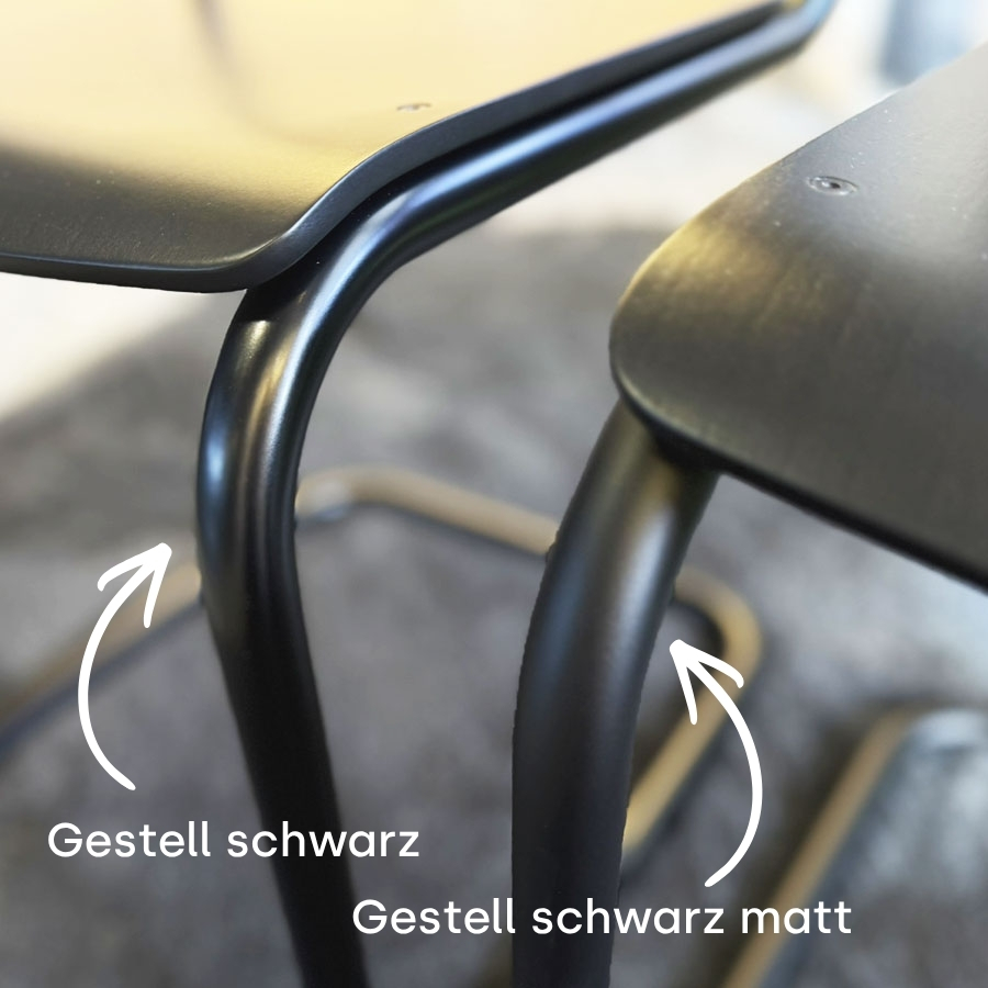THONET S 43 | Schwarz matt gebeizt | Gestell schwarz matt
