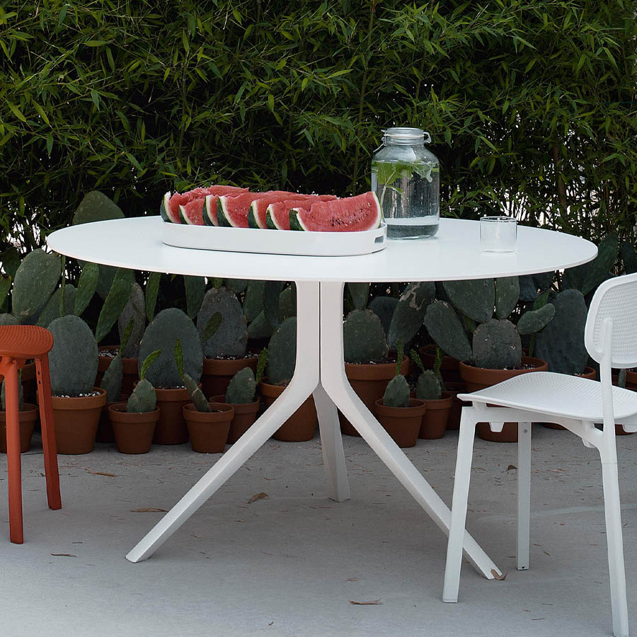 Kristalia Oops I Did It Again | Tisch rund | Outdoor | Konfigurator
