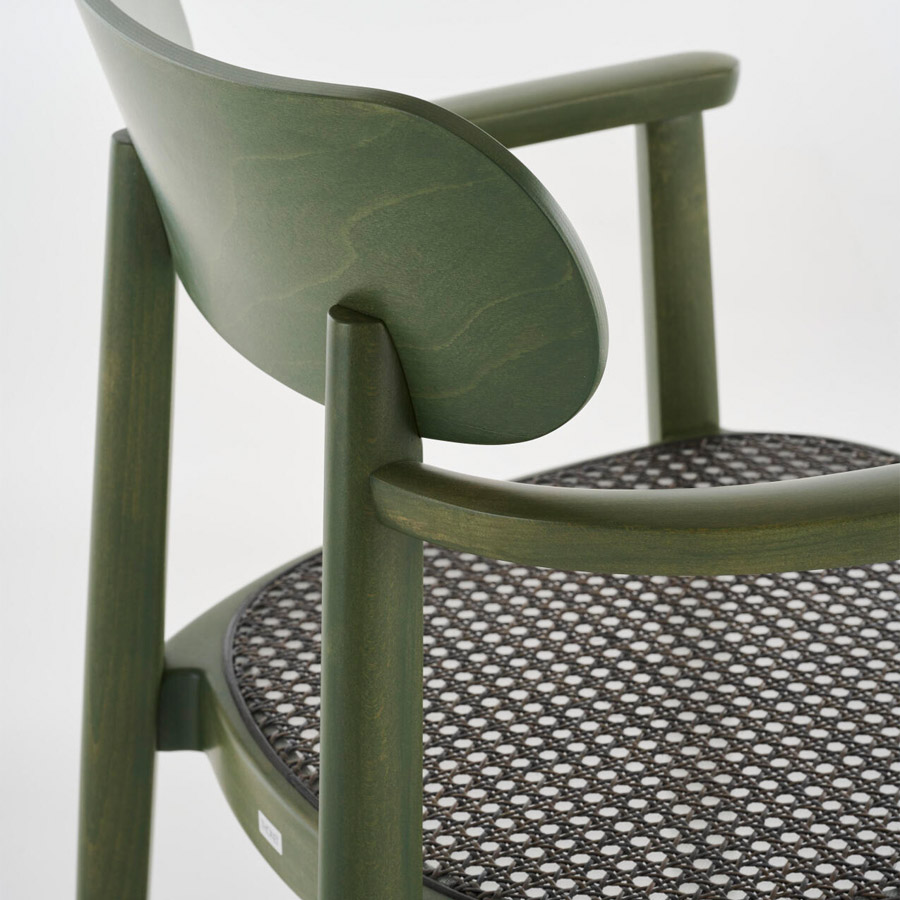 THONET 118 FV Holzstuhl Dark Melange mit Armlehnen | Rohrgeflecht-Sitz | Buche gebeizt graugrün