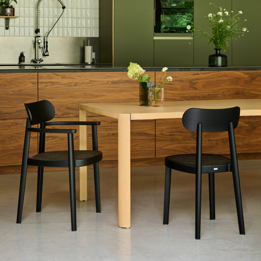 THONET 118 Holzstuhl Dark Melange graugrün | Rohrgeflecht-Sitz | Buche gebeizt graugrün