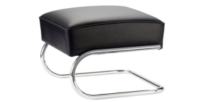 Mit Hocker (Farbe passend zum Sessel)