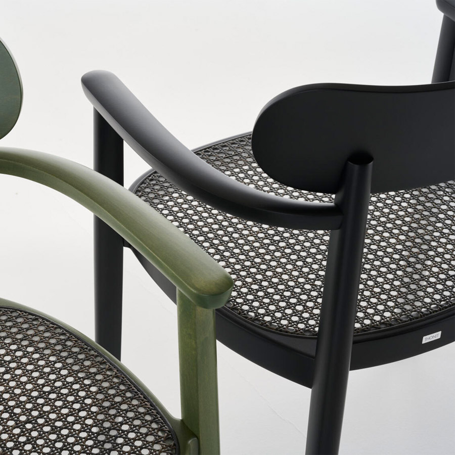 THONET 118 FV Holzstuhl Dark Melange mit Armlehnen | Rohrgeflecht-Sitz | Buche gebeizt graugrün