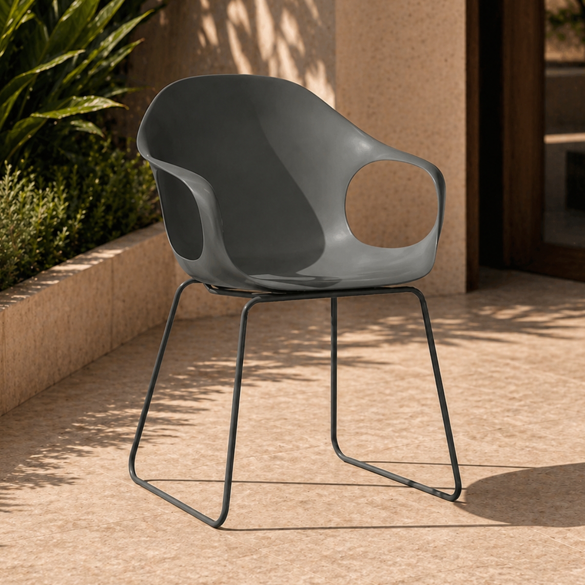 Kristalia Elephant Outdoor Grau (1)